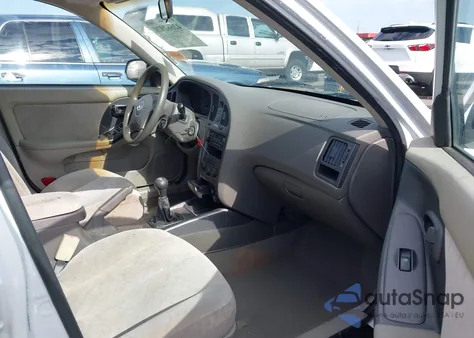 2005 Hyundai Elantra Gls/Gt from USA, damaged, VIN KMHDN46D25U150062